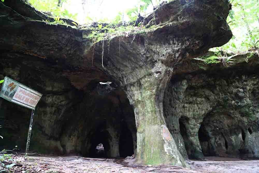 Forma&ccedil;&atilde;o rochosa no roteiro Mist&eacute;rios da Floresta